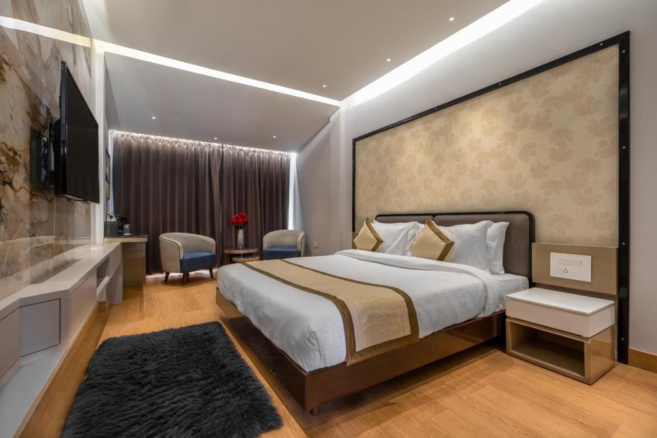 Sterling Legacy Shimla Hotel Kültér fotó